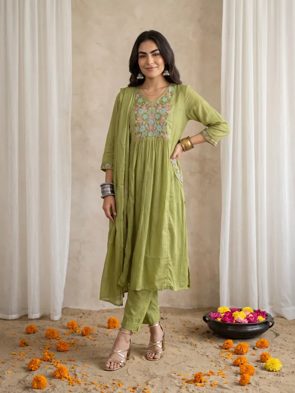 Green_Mul_Cotton_Embroidered_Anarkali_Kurta_Set_For_Women