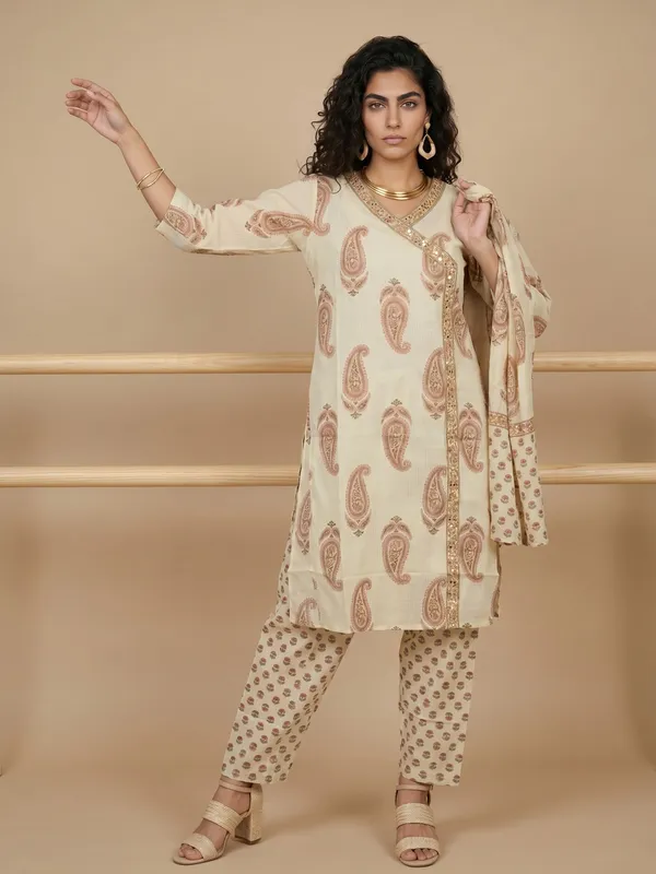 Cream_Paisley_Print_Kurta_Set_With_Dupatta_For_Women