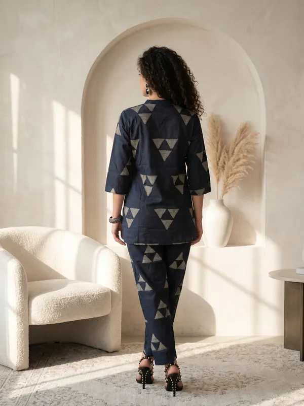 Black__Geometric_Triangle_Print_Co-Ord_Set_ForWomen