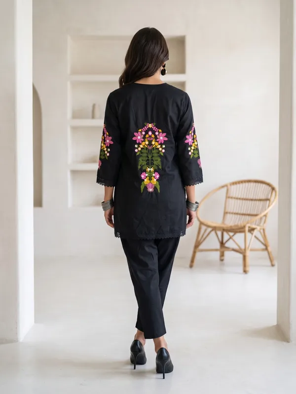 Black_Embroidered_Co-ord_Set_For_Women_