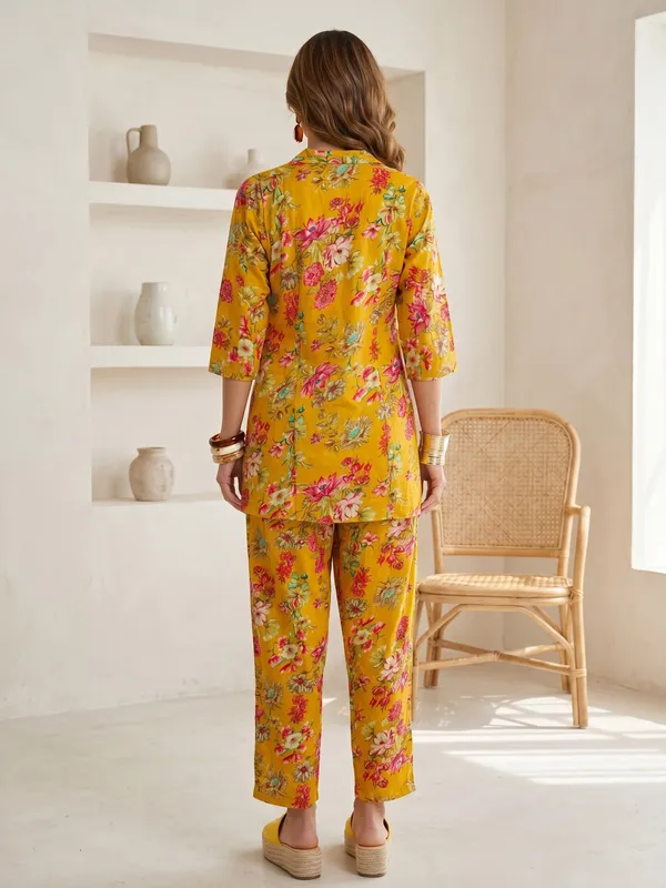 Yellow_Floral_Print_Cotton_Co-Ord_Set_For_Women