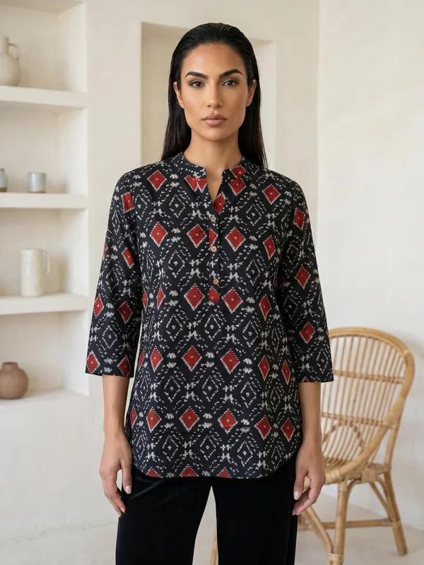 Black_Printed_Cotton_Tunic_Top_For_Women