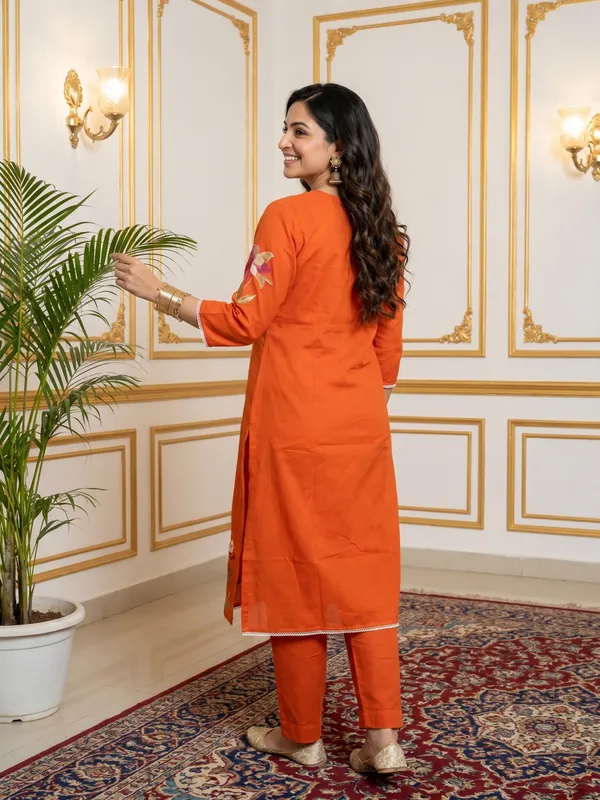 Orange_Floral_Embroidered_Cotton_Kurta_Set_For_Women