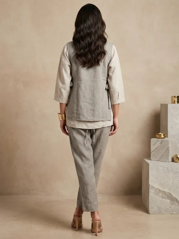 Beige_And_Grey_Linen_Layered_Co-Ord_Set_With_Embroidered_For_Women