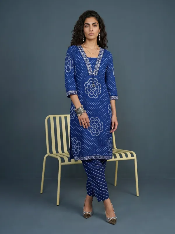 Blue_Bandhani_Print_Cotton_Kurta_Pant_Set_For_Women