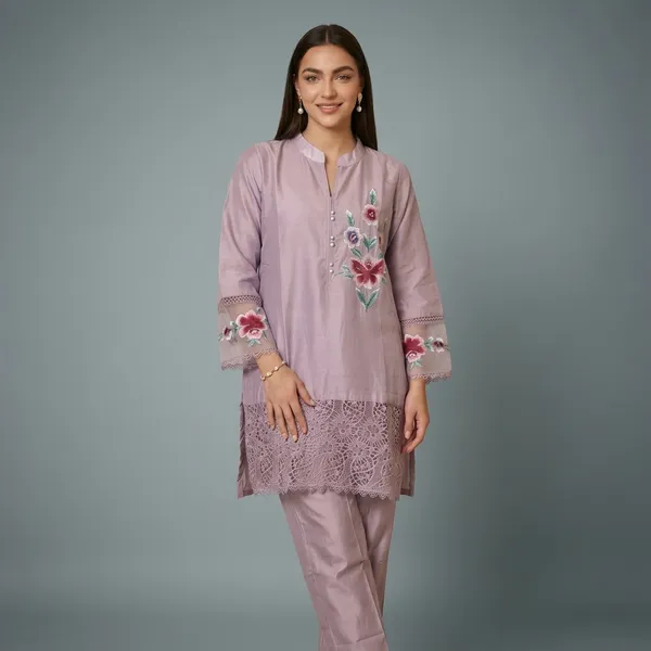 Lavender_Embroidered_Kurta_Pajama_Set_For_Women