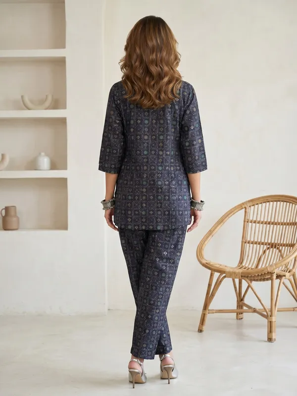 Black_Printed_Co-Ord_Set_With_Mirror_Work_For_Women