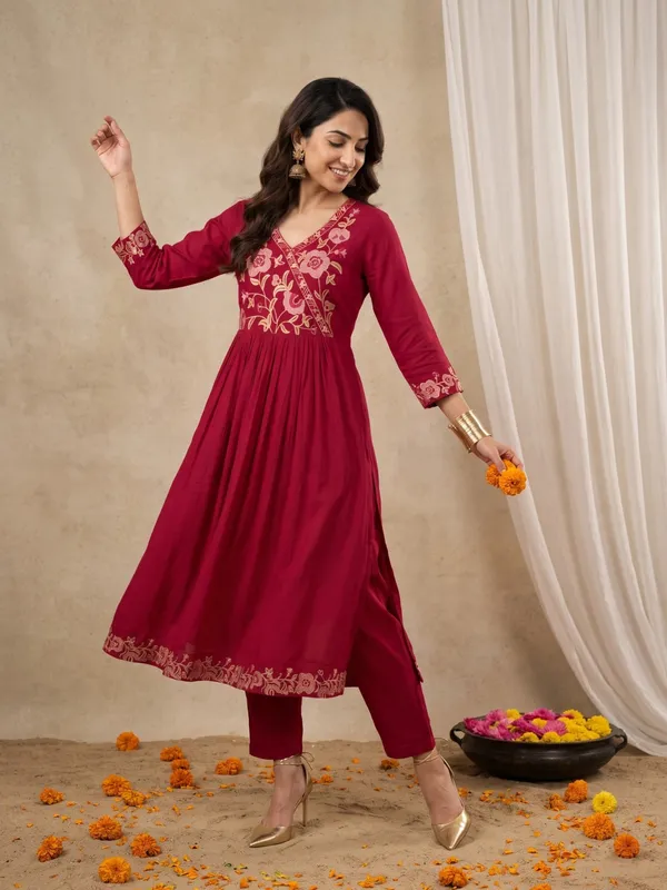 Pellini_Red_Embroidered_Anarkali_Suit_Set