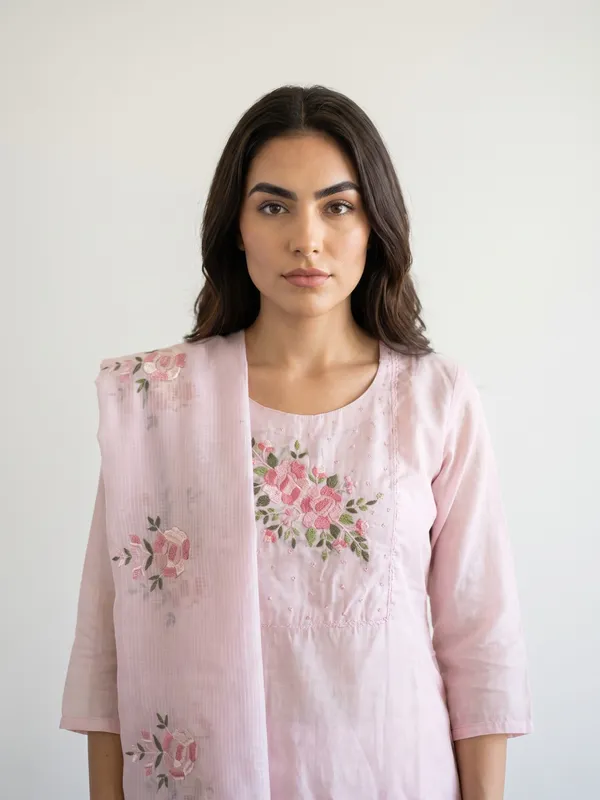 Pink_Cotton_Embroidered_Kurta_Set_For_Women