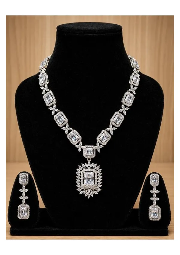 Silver_American_Diamond_Necklace_And_Earring_Set