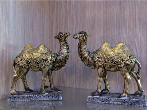 Royal_Camel_Pair_Decorative_Showpiece