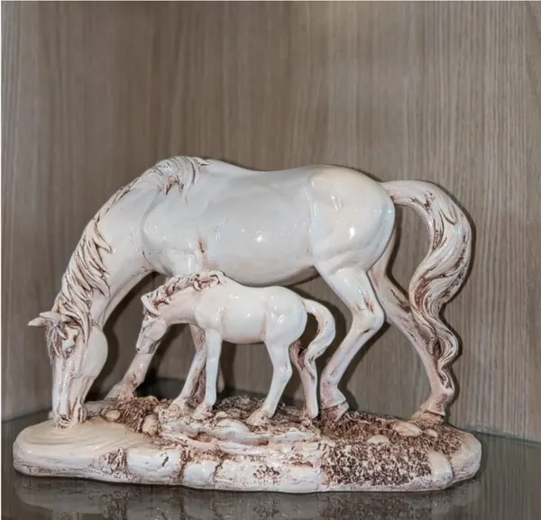 Mare_&_Foal_Decorative_Showpiece