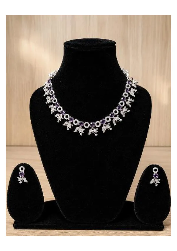 Silver_Tone_Crystal_Embellished_Necklace_Set_With_Earrings