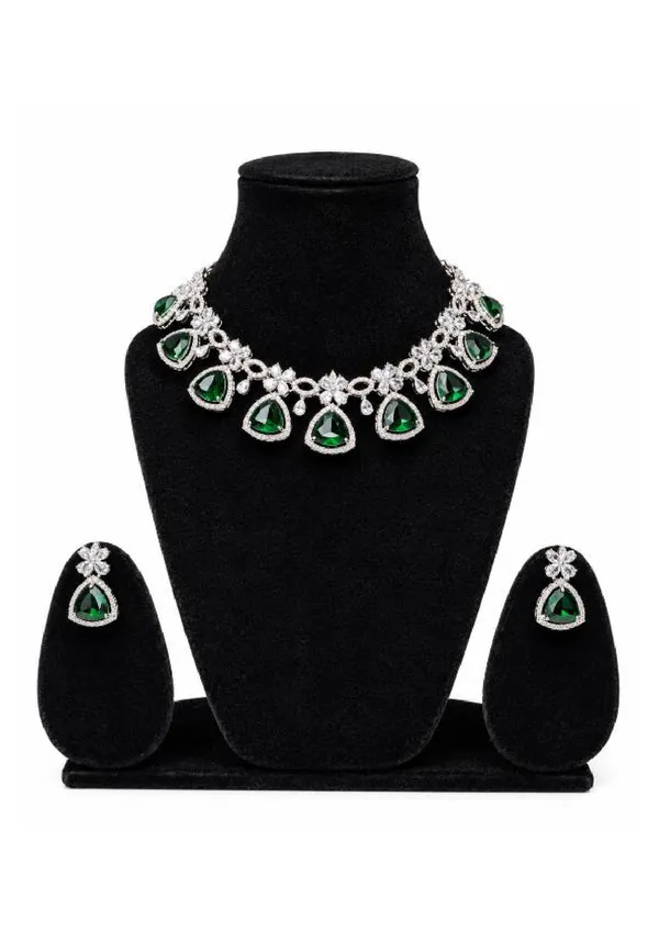 Silver_Green_Stone_Floral_Necklace_Set_With_Matching_Earrings