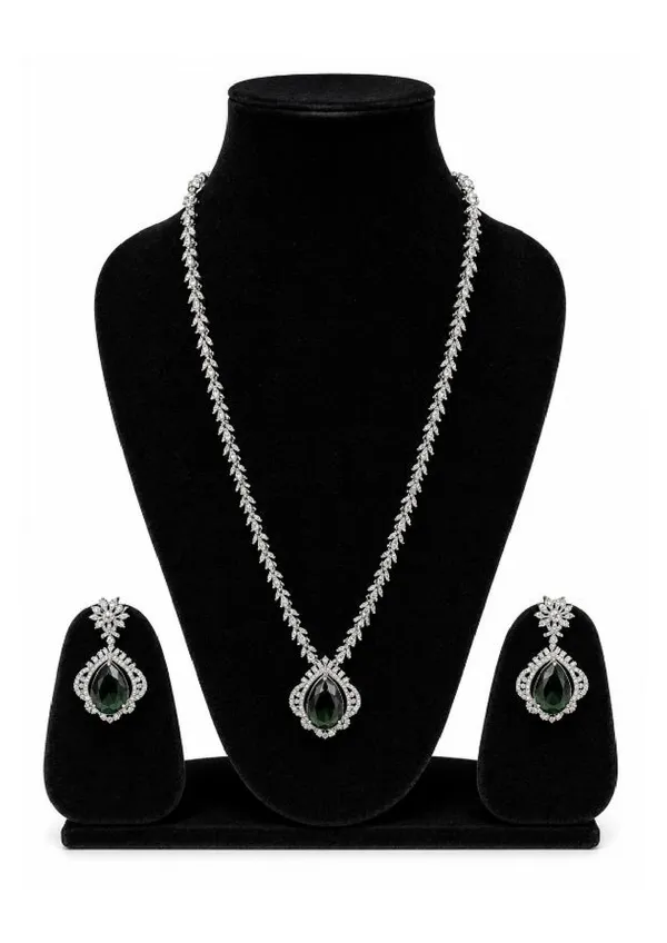 Silver_Tone_Faux_Diamond_Leaf_Motif_Necklace_Set_With_Earrings