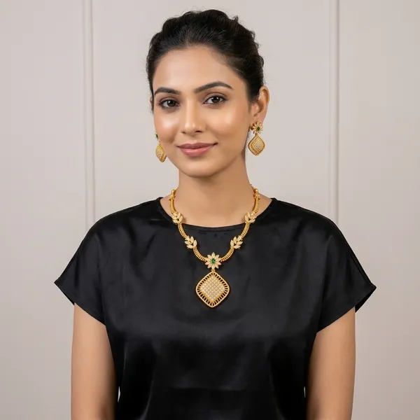Gold_Plated_American_Diamond_Necklace_Set_With_Green_Stone