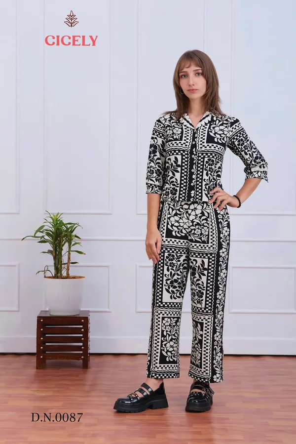 Black_And_White_Premium_Cotton_And_Hosiery_Co-Ord_Set_For_Girls
