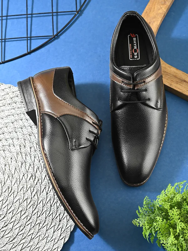 Black_Faux_Leather_Lace-Up_Formal_Derby_Shoes_For_Men