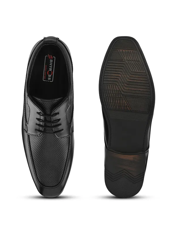 Black_Perforated_Leather_Formal_Derby_Shoes_For_Men
