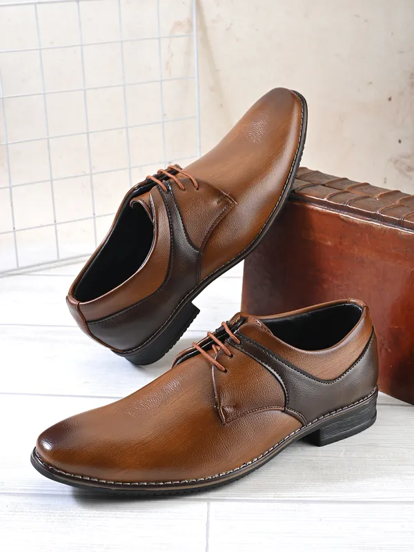 Tan_Leather_Formal_Lace-Up_Derby_Shoes_For_Men