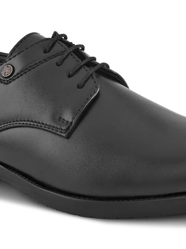 Classic_Black_Formal_Lace-Up_Shoes
