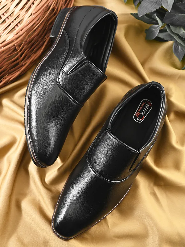 Black_Faux_Leather_Formal_Slip-On_Shoes_For_Men