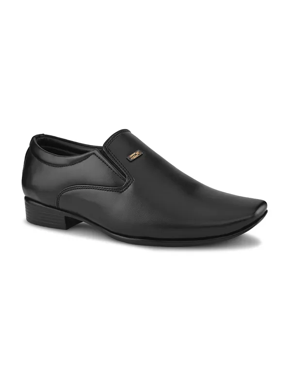 Black_Faux_Leather_Formal_Slip-On_Shoes_For_Men