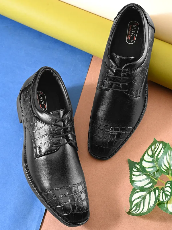 Black_Faux_Leather_Textured_Formal_Derby_Shoes_For_Men