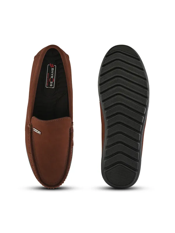 Brown_Leather_Casual_Slip-On_Loafers_For_Men