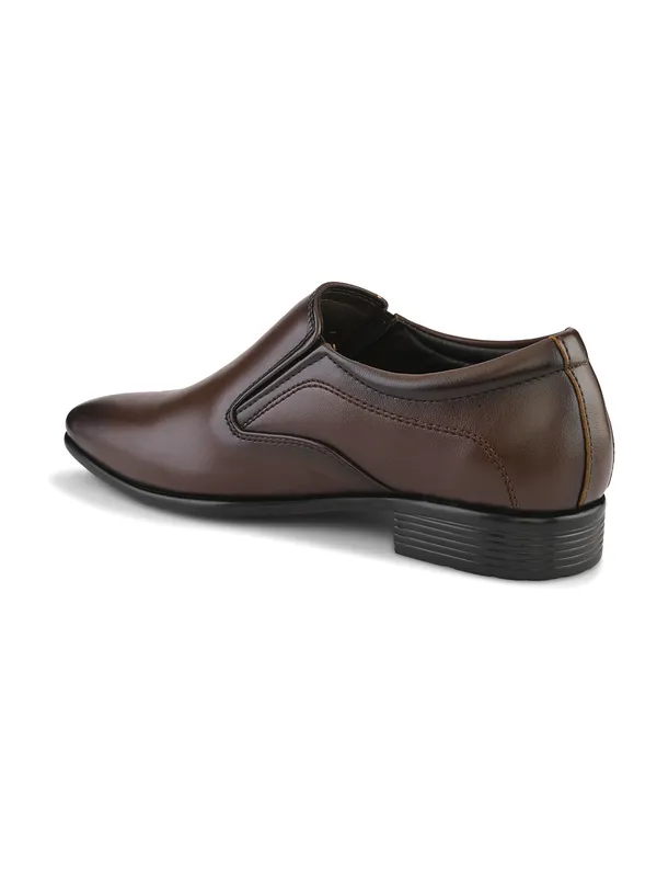 Brown_Leather_Formal_Slip-On_Shoes_For_Men