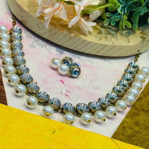 White_Metal_Copper_White,_Silver_Jewellery_Set_For_Women