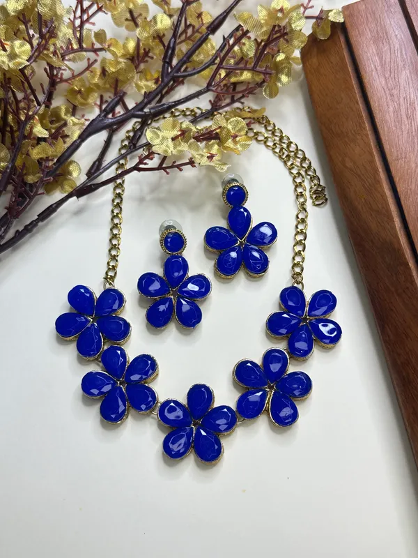 Blue_Alloy_Jewellery_Set_For_Women