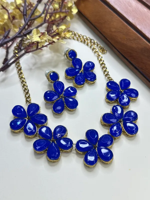 Blue_Alloy_Jewellery_Set_For_Women