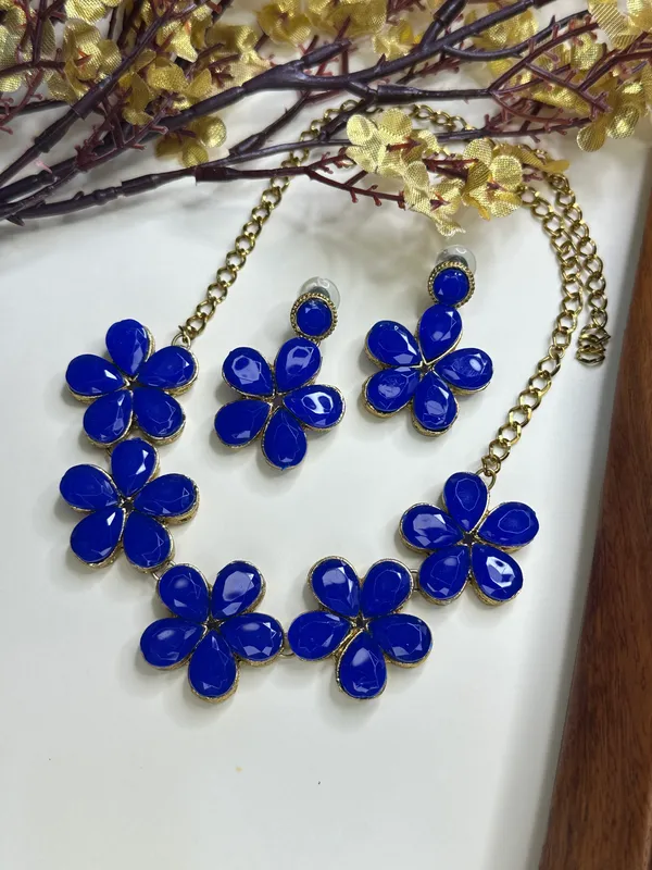 Blue_Alloy_Jewellery_Set_For_Women
