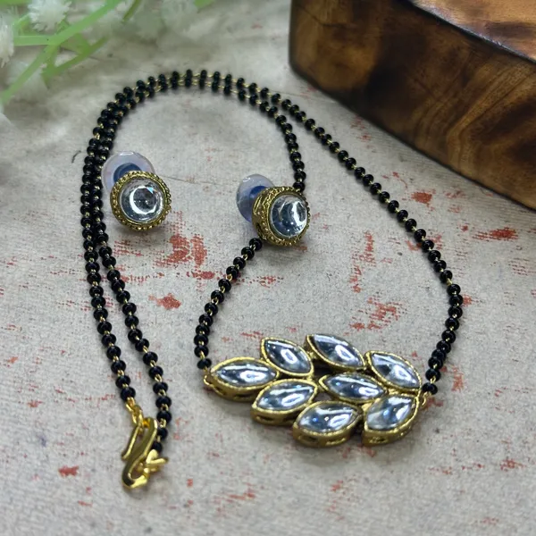 18_Inch_Twinkling_Beautiful_Alloy_Mangalsutra_For_Women