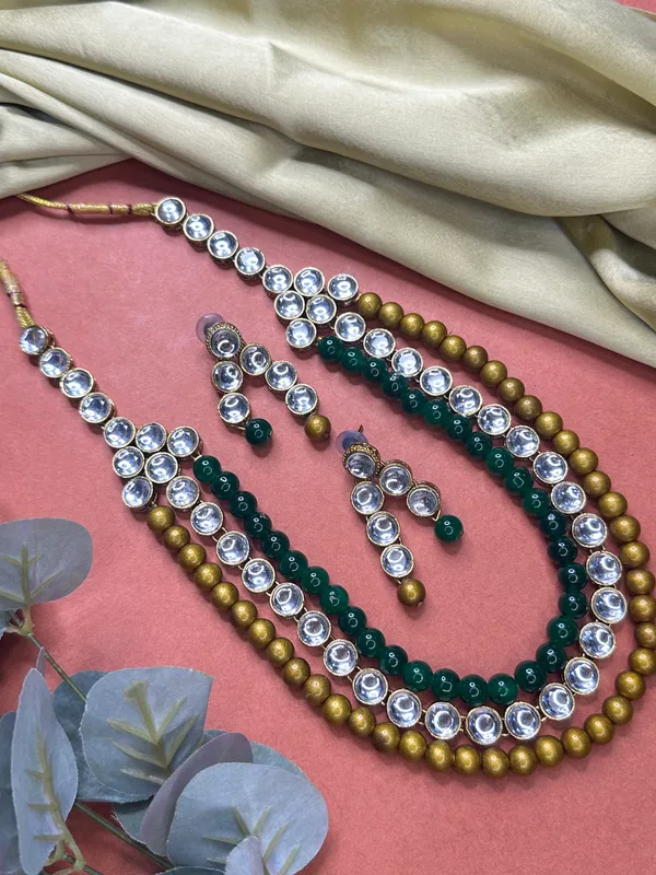Three_Layer_Stunning_Green_Jewellery_Set
