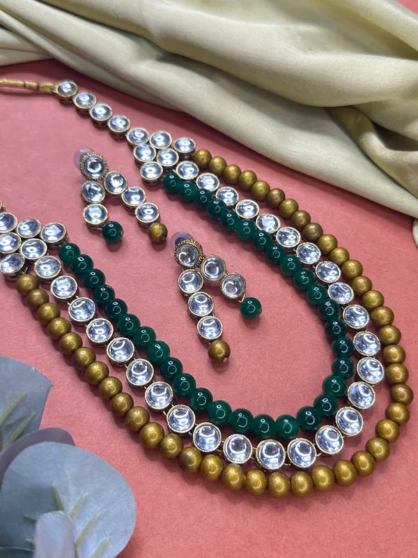 Three_Layer_Stunning_Green_Jewellery_Set