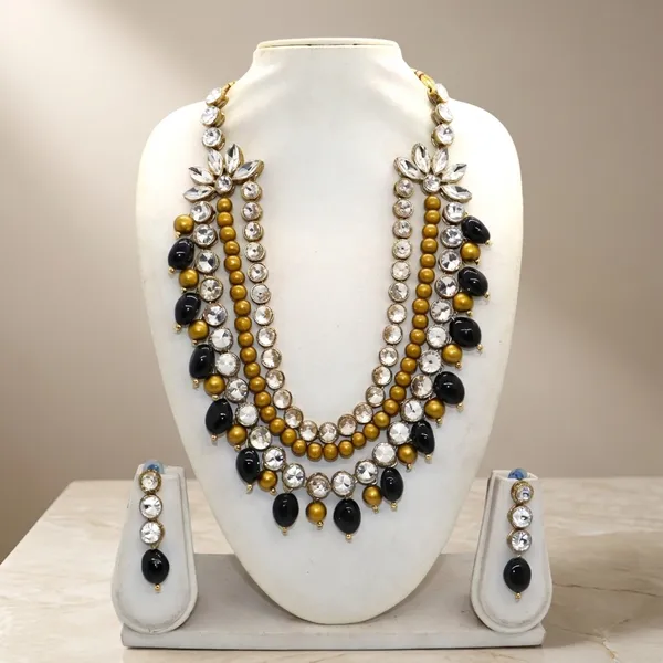 Three_Layer_Antique_Black_Beads_And_Alloy_Copper_Jewellery_Set_For_Women