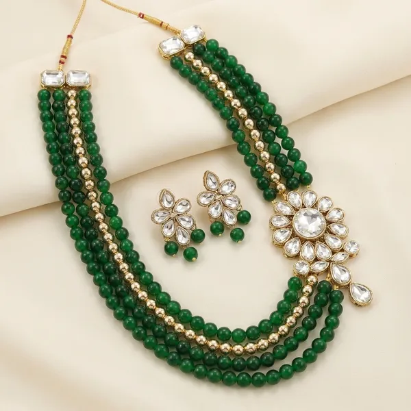 Four_Layer_Green_Pearl_And_Kundan_Necklace_Set