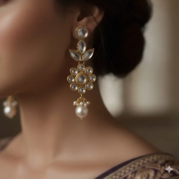 Dhivara_Stylish_Kundan_And_Alloy_Women���S_Earring