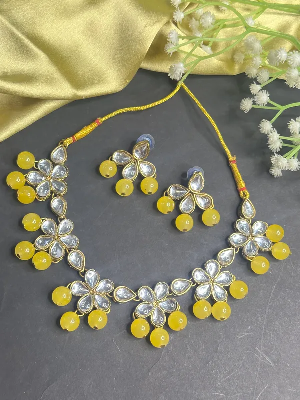 Yellow_Alloy_Jewellery_Set_For_Women