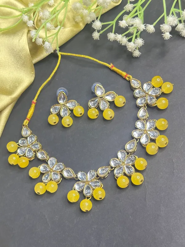 Yellow_Alloy_Jewellery_Set_For_Women