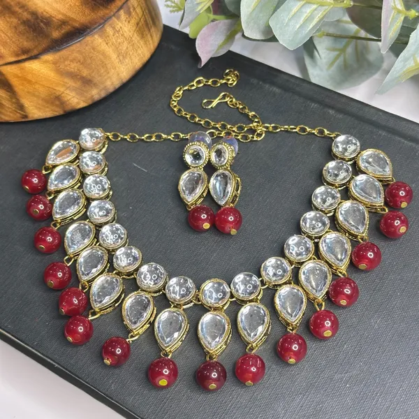Maroon_Alloy_Copper_Jewellery_Set_For_Women