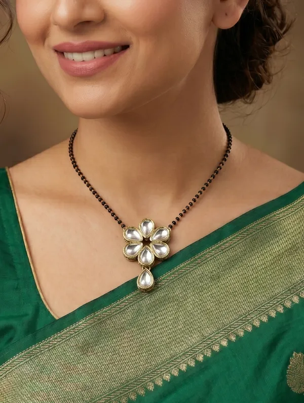 18_Inch_Daily_Wear_Allure_Fusion_Kundan_Mangalsutra_For_Women