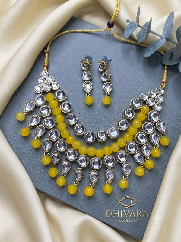 Yellow_Alloy_Metal_Chokar__Set_For_Women