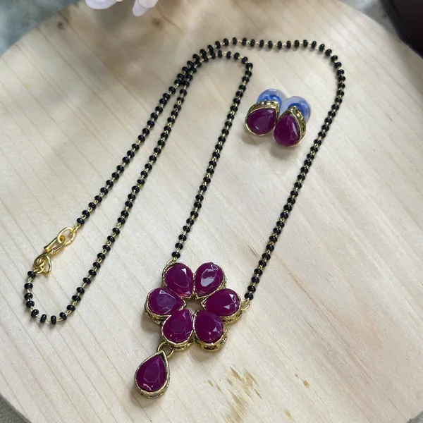 Twinkling_Beautiful_Alloy_Colourful_Mangalsutra_For_Women