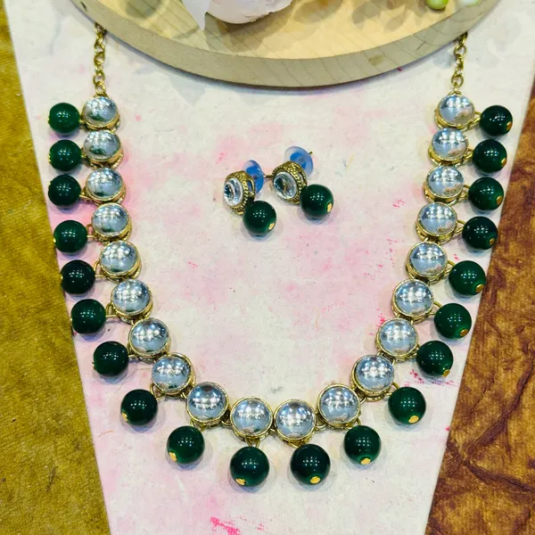 Green_Metal_Copper_Green_Jewellery_Set