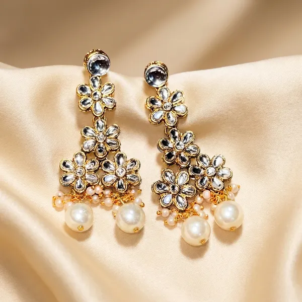Stylish_Kundan_And_Alloy_Women���S_Earring