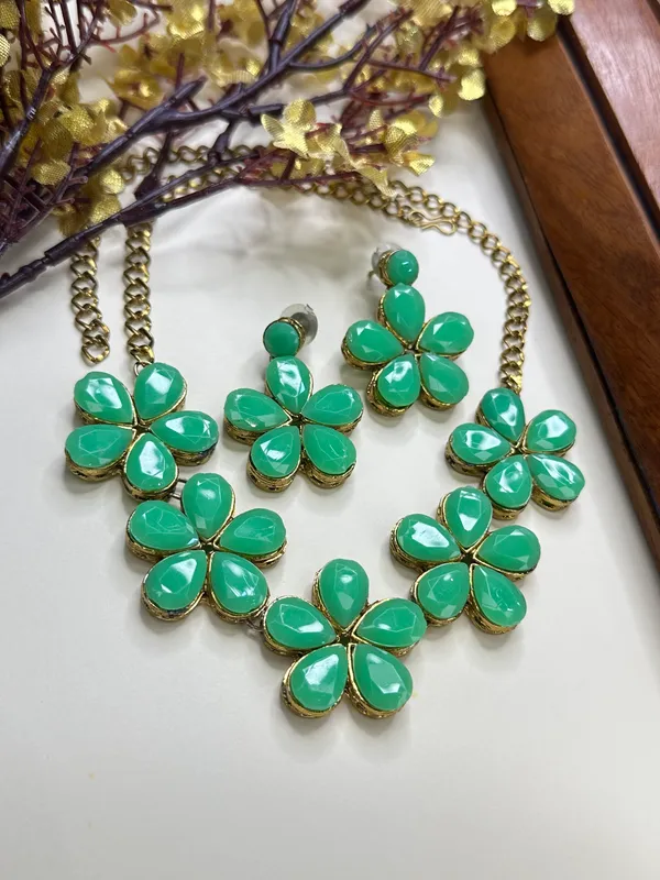 Light_Green_Alloy_Flower_Design_Jewellery_Set_For_Women
