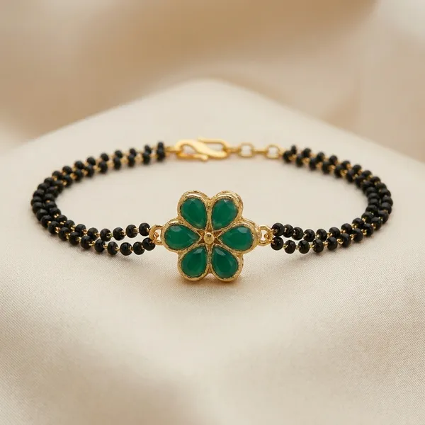 Allure_Fusion_Hand_Mangalsutras